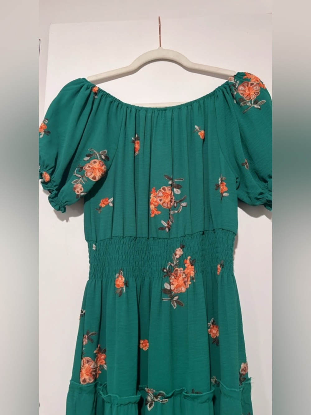NWT Kindred Anthropologie Green Embroidered Maxi Dress Boho Off Shoulder - Picture 10 of 11